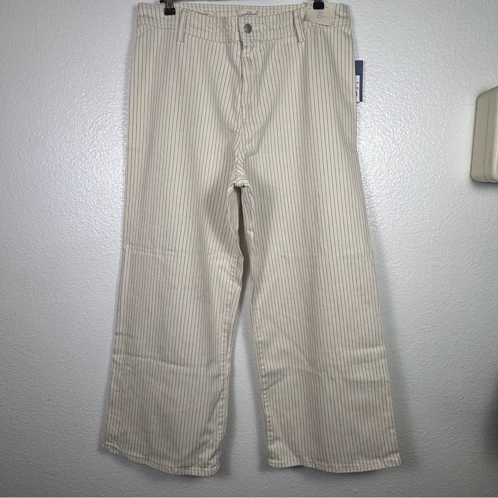 Universal Thread Wide Leg Pinstripe Pants in Cream with Tan Stripes